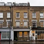 Cozy Two-Bedroom Flat In Camden