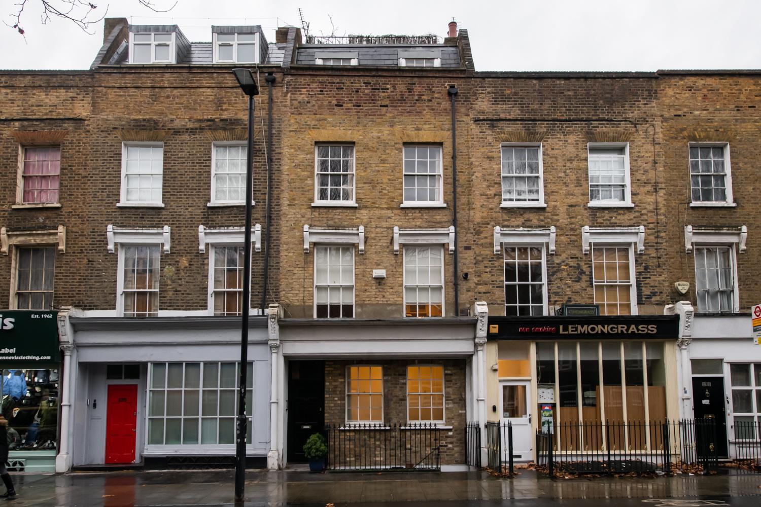 Cozy Two-bedroom Flat In Camden *